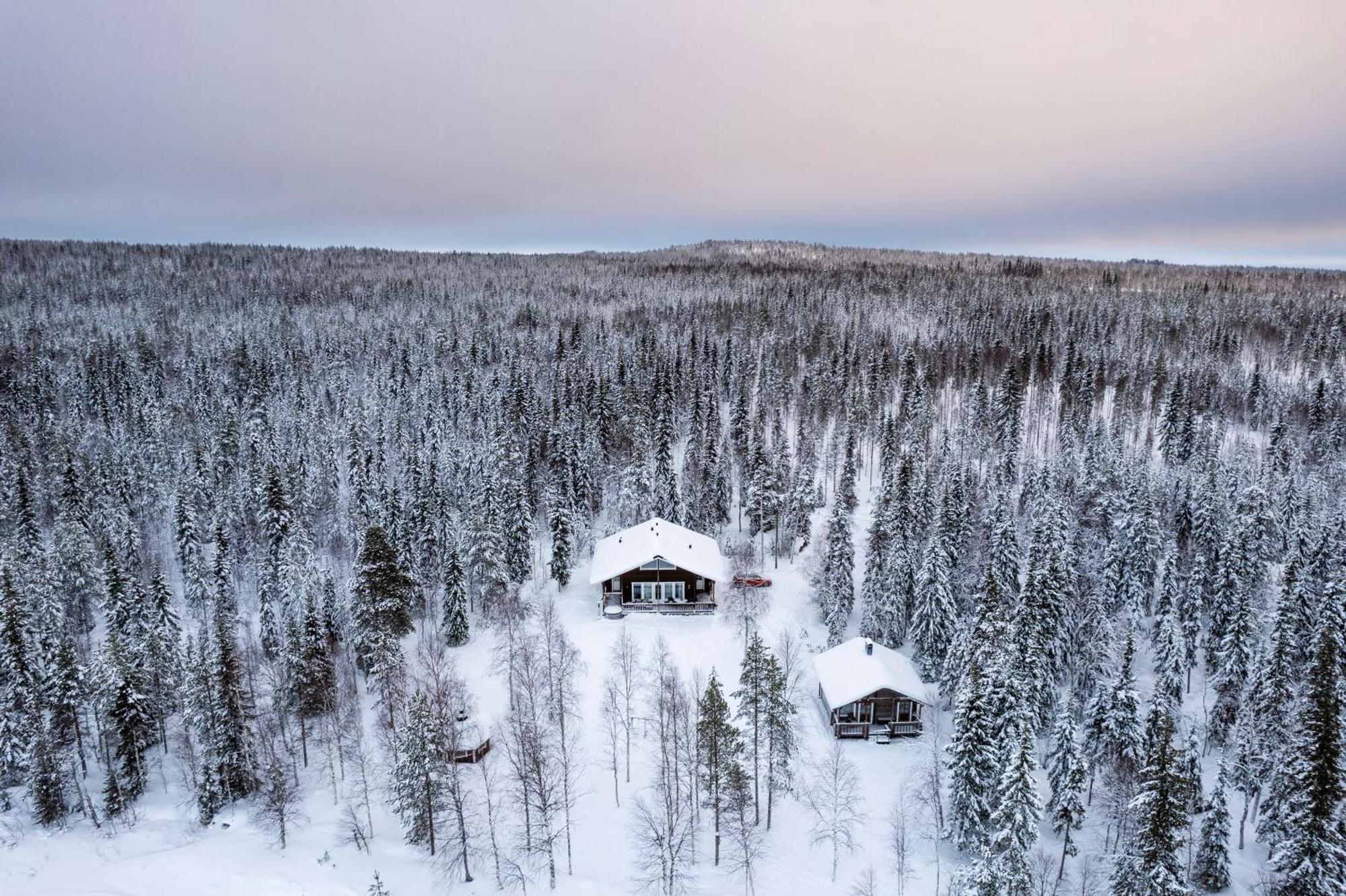 Готель Napapiirin Jaervilomat Luukonniemi Екстер'єр фото